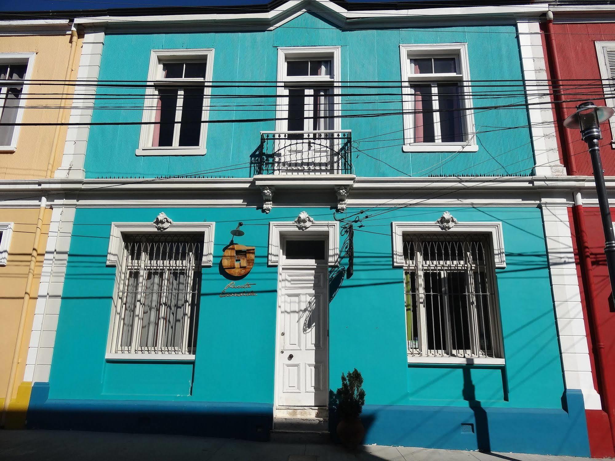 Puerta Escondida 3*